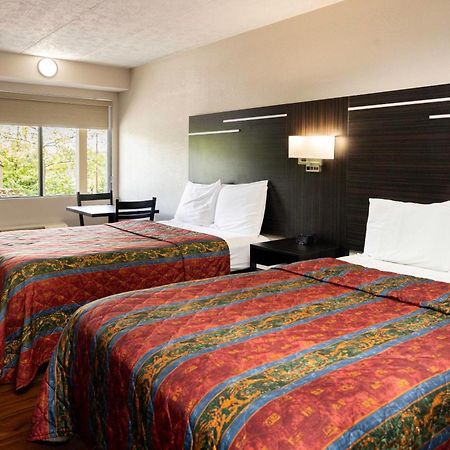 Paragon Inn Hillsboro Dış mekan fotoğraf